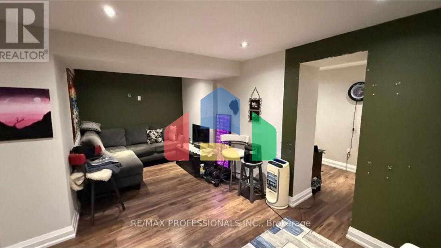 Residential - Single Family Home - Mississauga, Canada - Canada