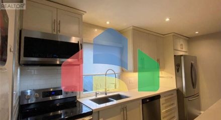 Residential - Single Family Home - Mississauga, Canada - Canada