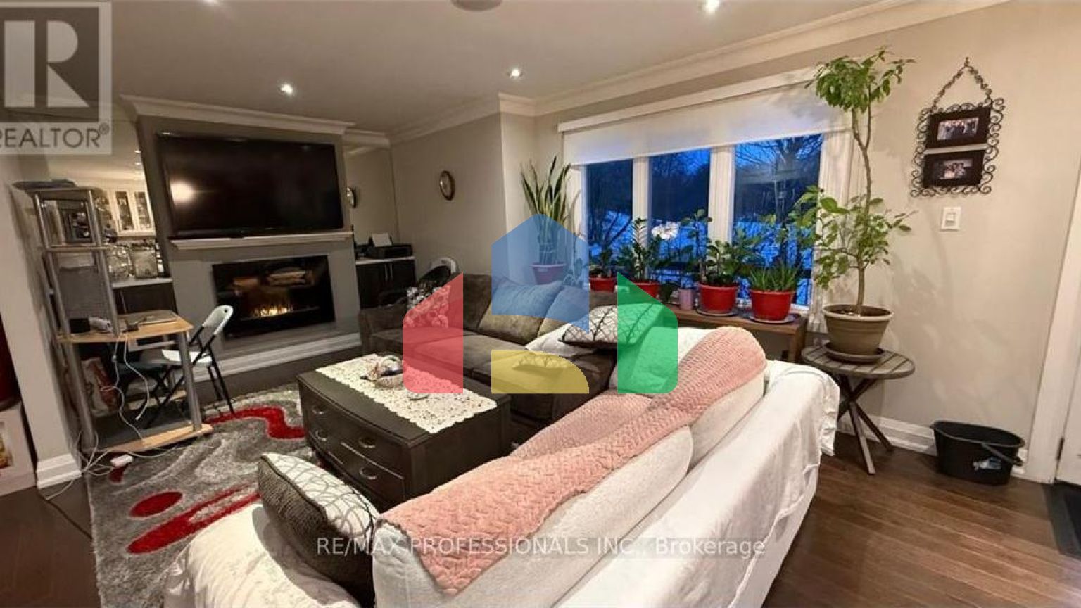 Residential - Single Family Home - Mississauga, Canada - Canada