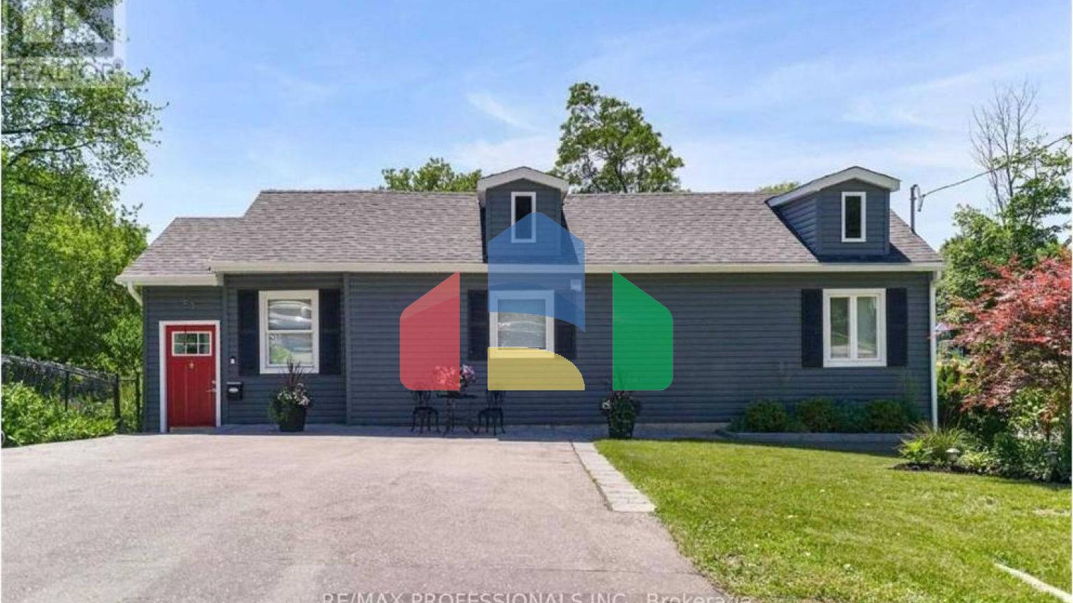 Residential - Single Family Home - Mississauga, Canada - Canada