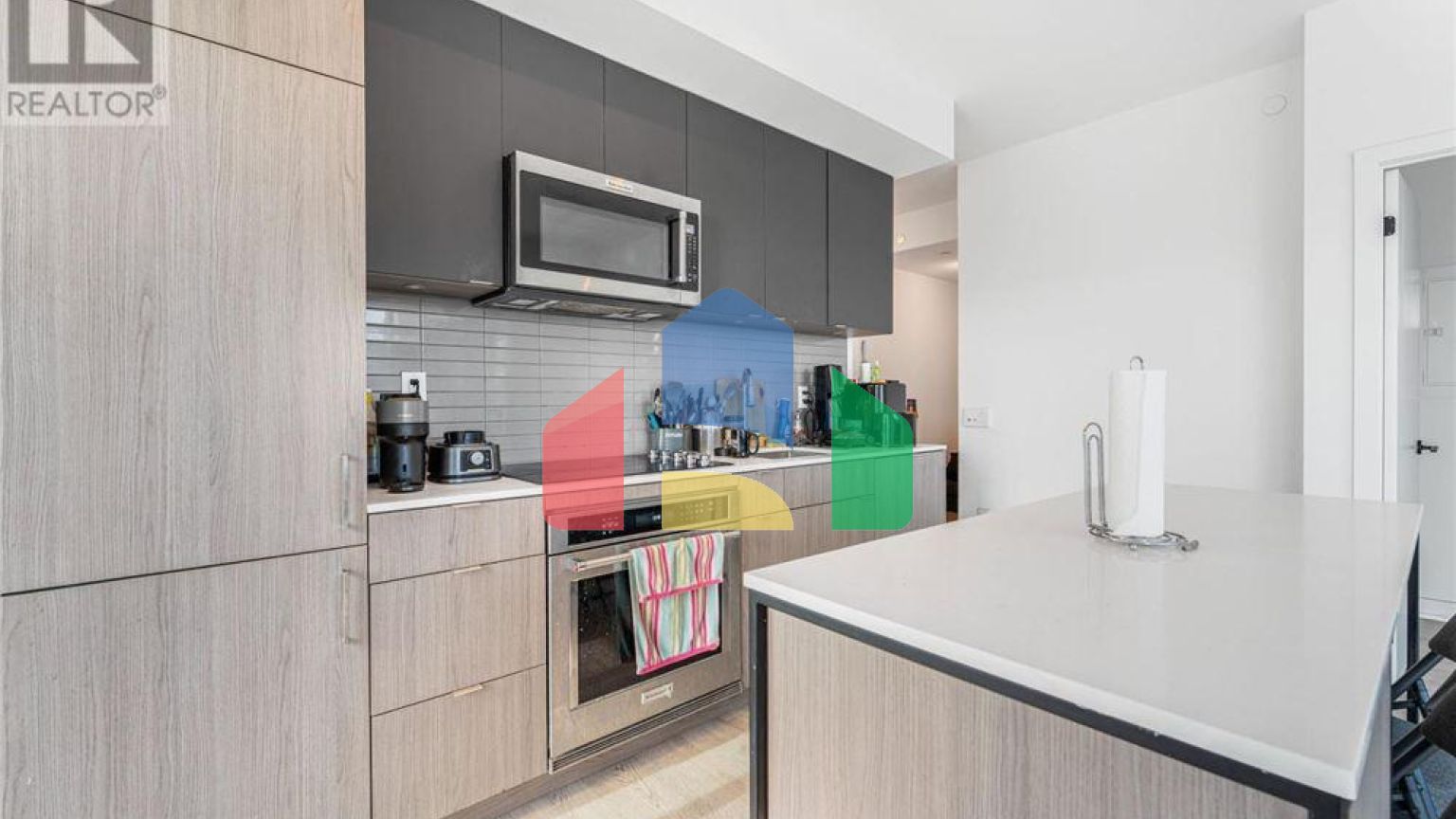 Residential - Single Family Home - Mississauga, Canada - Canada