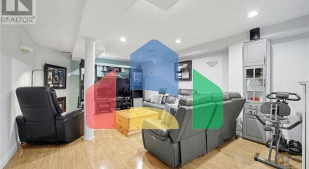 Residential - Single Family Home - Mississauga, Canada - Canada