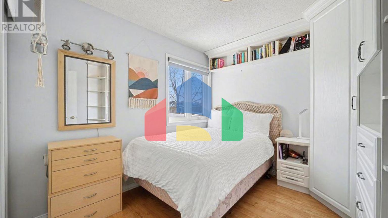 Residential - Single Family Home - Mississauga, Canada - Canada