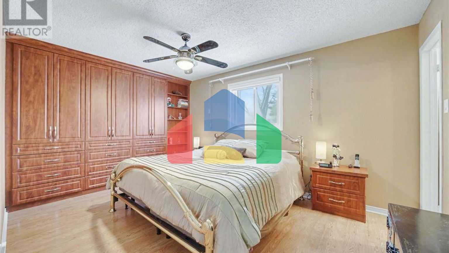 Residential - Single Family Home - Mississauga, Canada - Canada