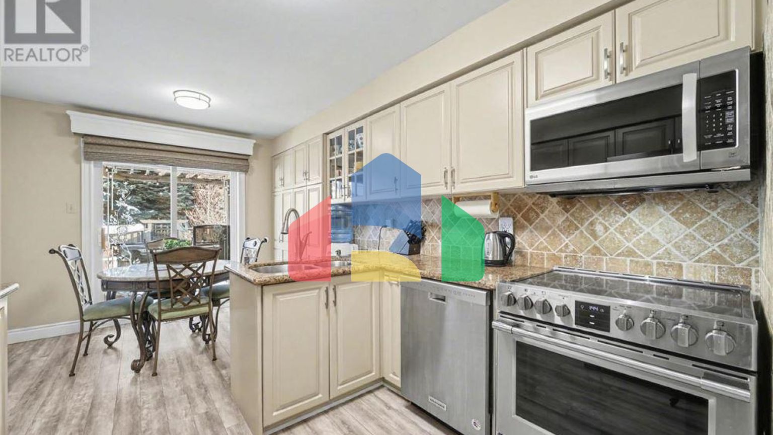 Residential - Single Family Home - Mississauga, Canada - Canada