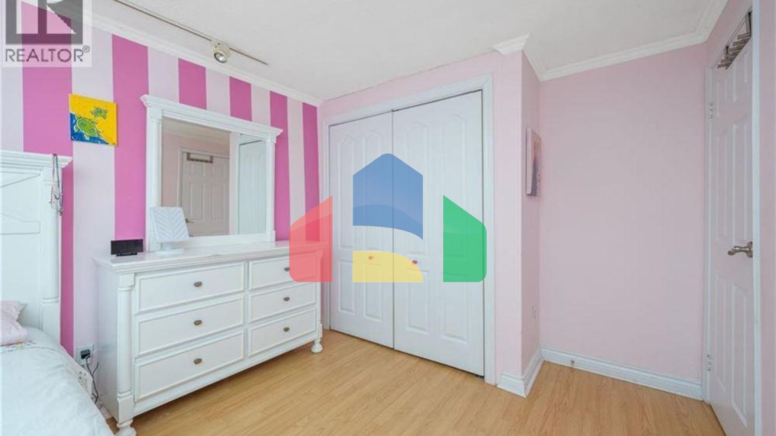 Residential - Condo/Apartment - Mississauga, Canada - Canada