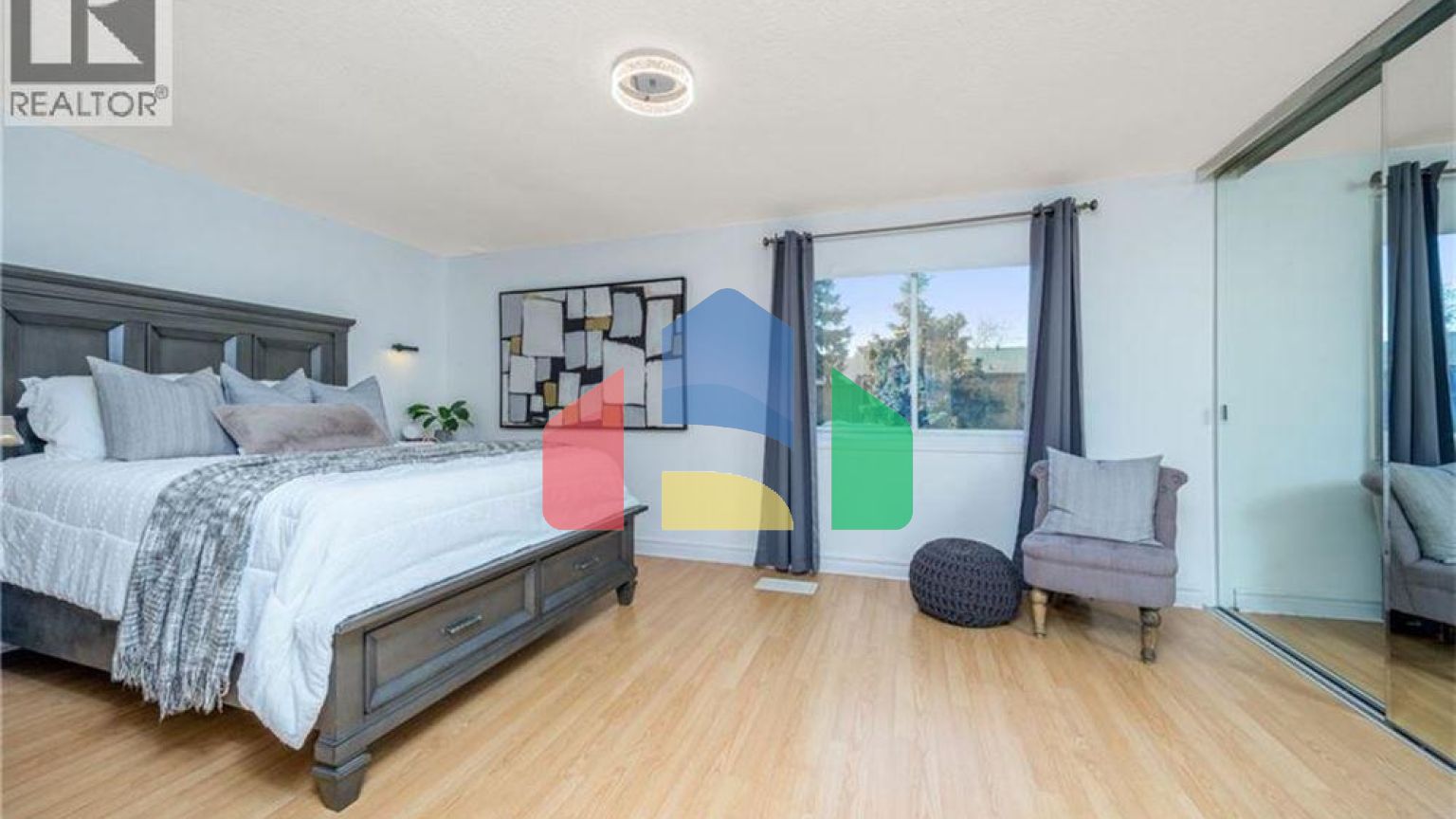 Residential - Condo/Apartment - Mississauga, Canada - Canada