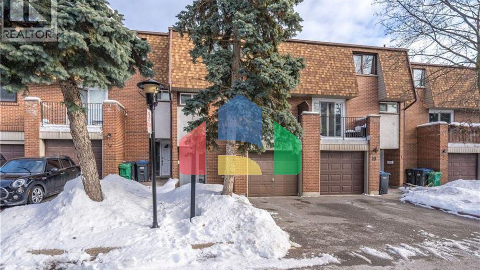 Residential - Condo/Apartment - Mississauga, Canada - Canada