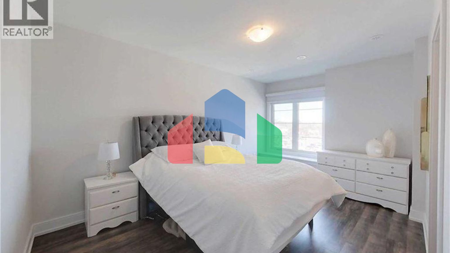 Residential - Townhouse - Mississauga, Canada - Canada