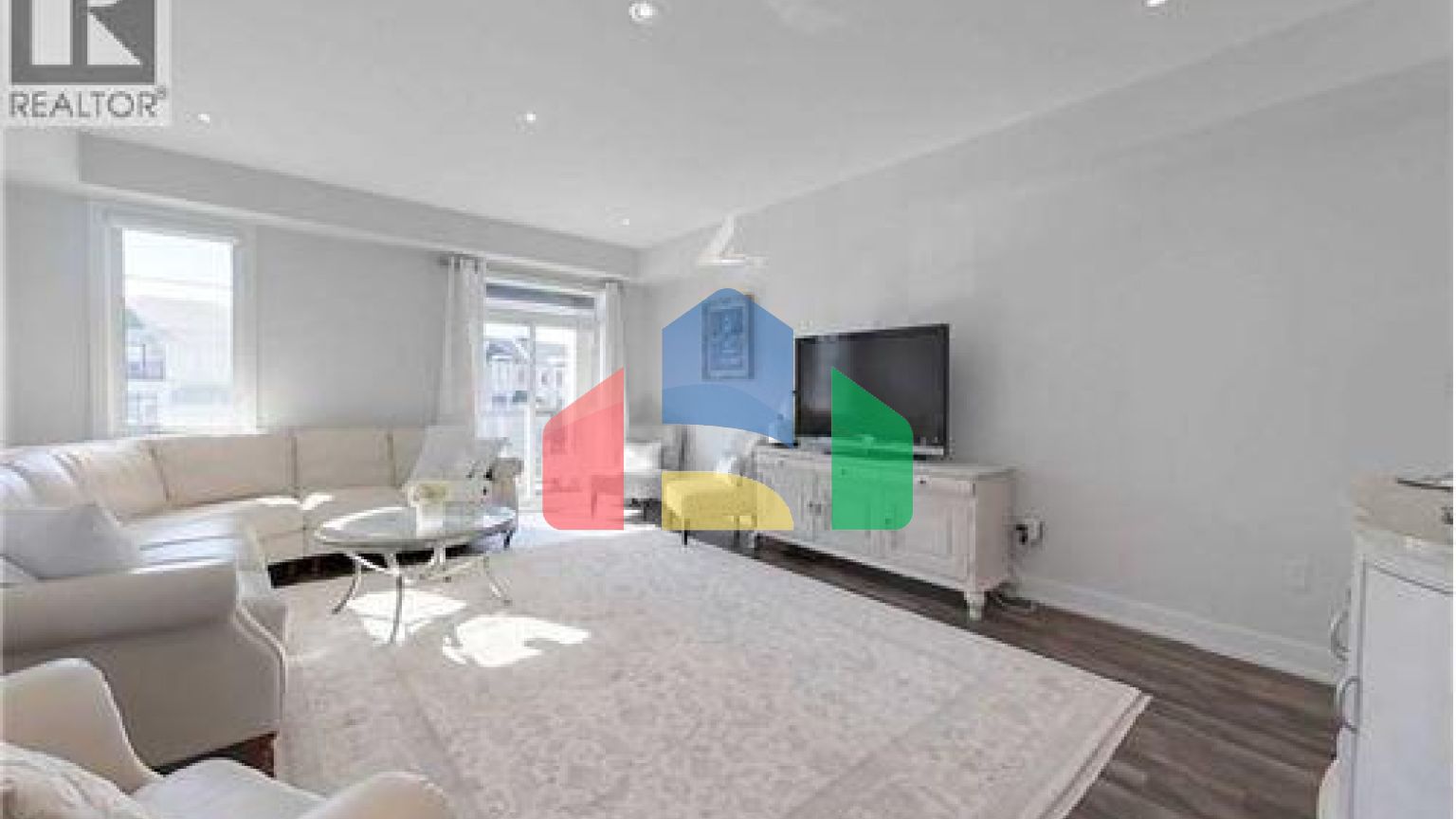 Residential - Townhouse - Mississauga, Canada - Canada