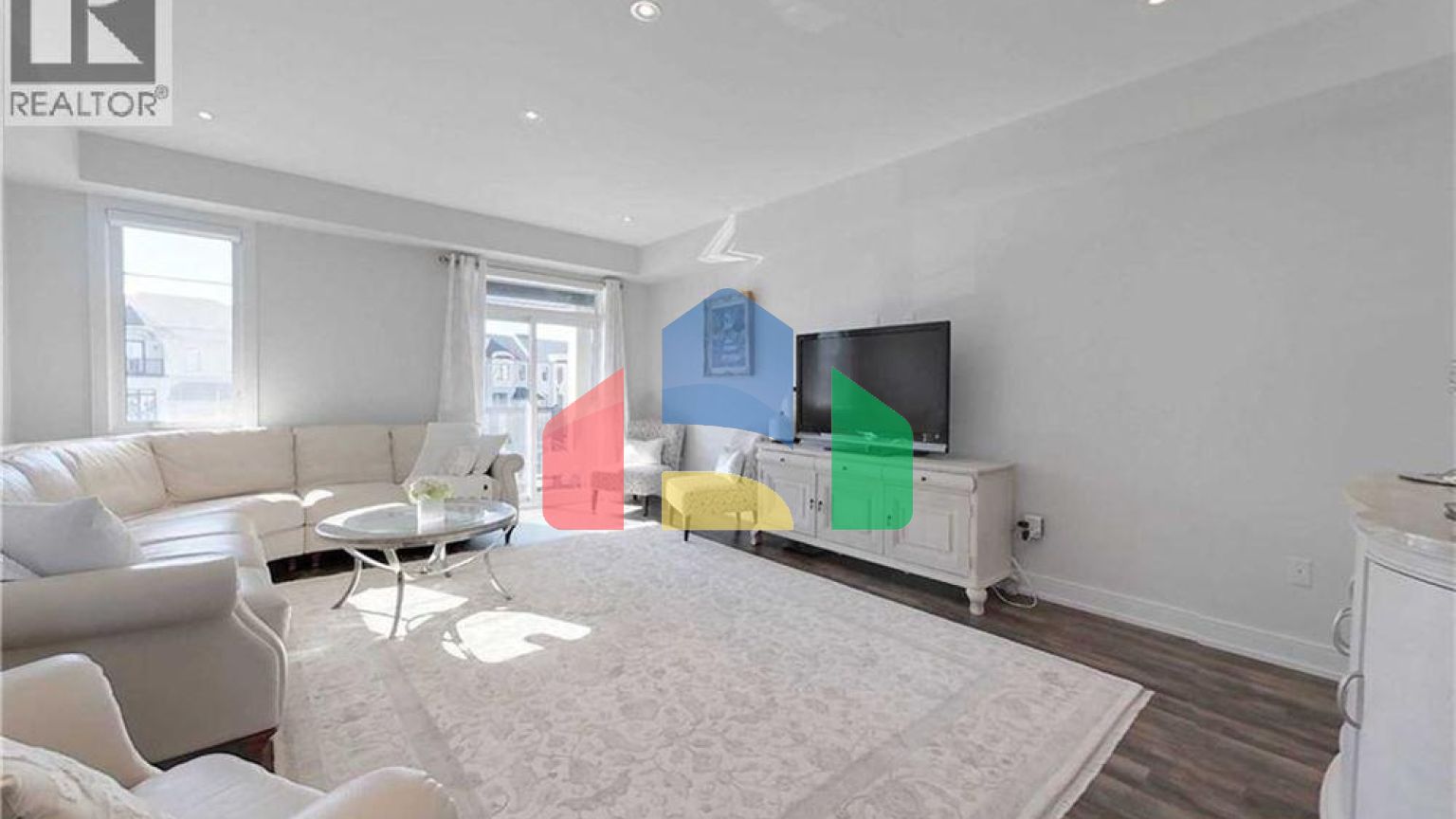 Residential - Townhouse - Mississauga, Canada - Canada