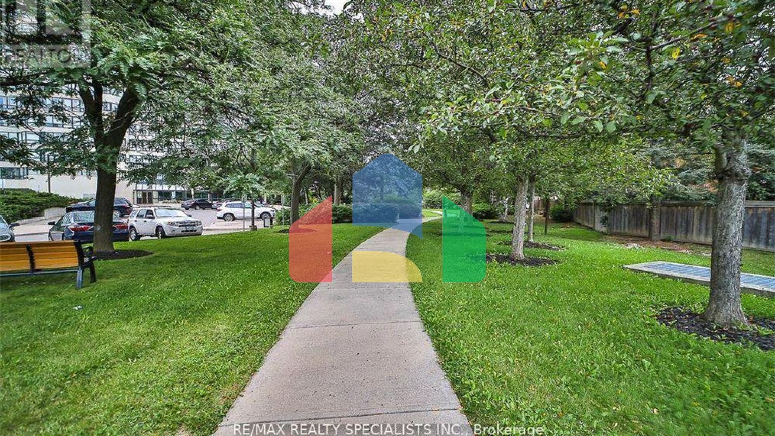 Residential - Condo/Apartment - Mississauga, Canada - Canada