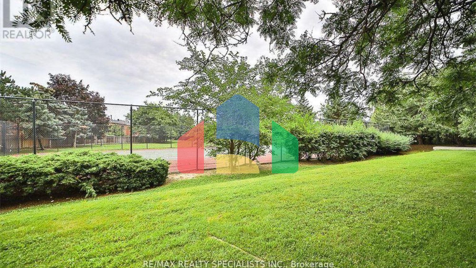 Residential - Condo/Apartment - Mississauga, Canada - Canada