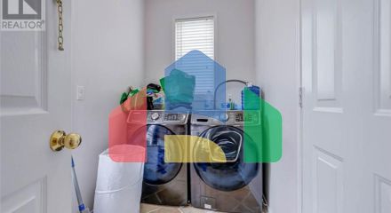 Residential - Single Family Home - Mississauga, Canada - Canada