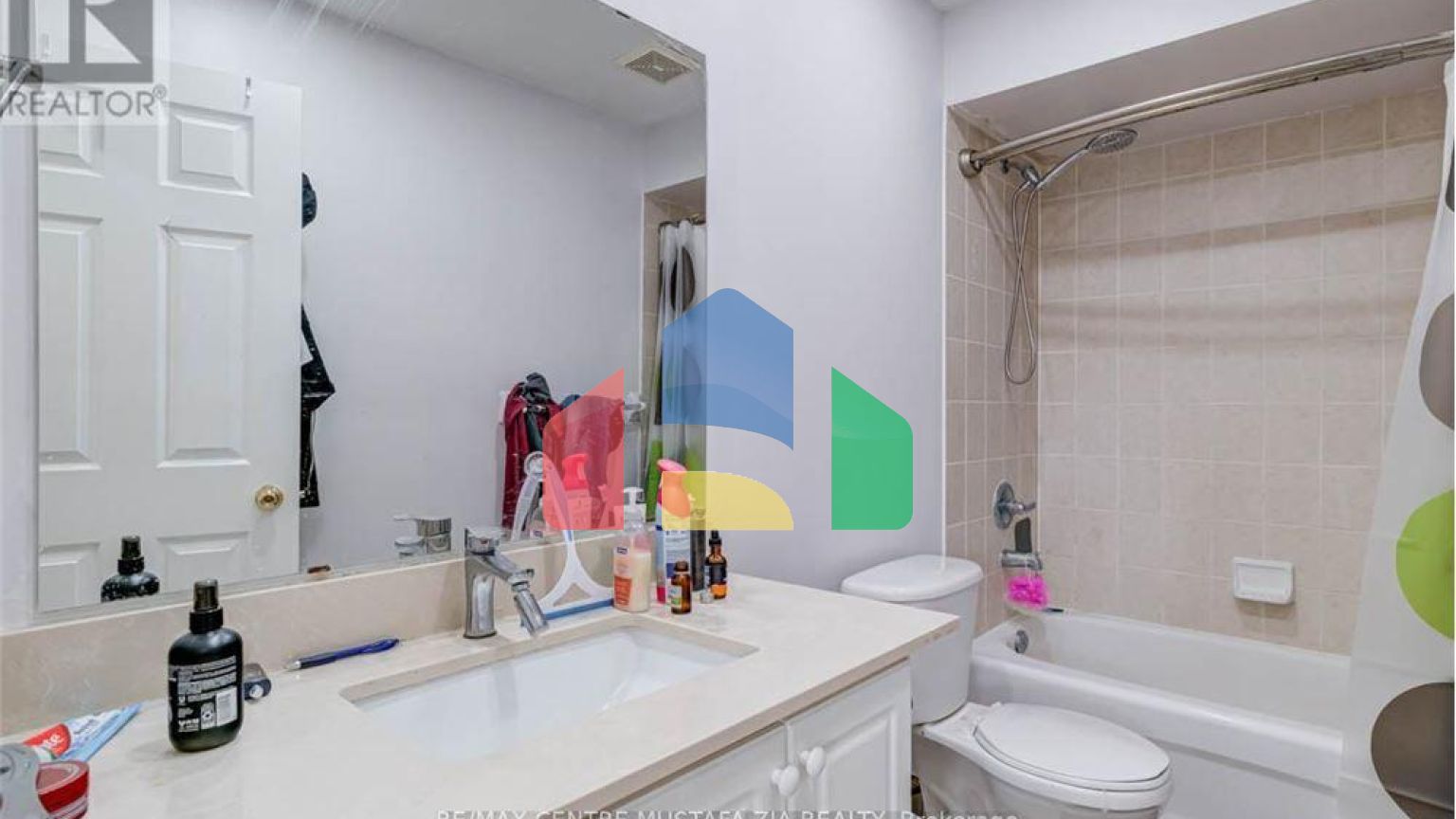 Residential - Single Family Home - Mississauga, Canada - Canada