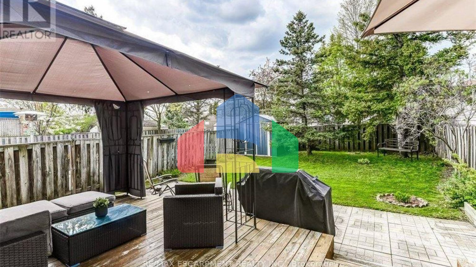 Residential - Single Family Home - Mississauga, Canada - Canada