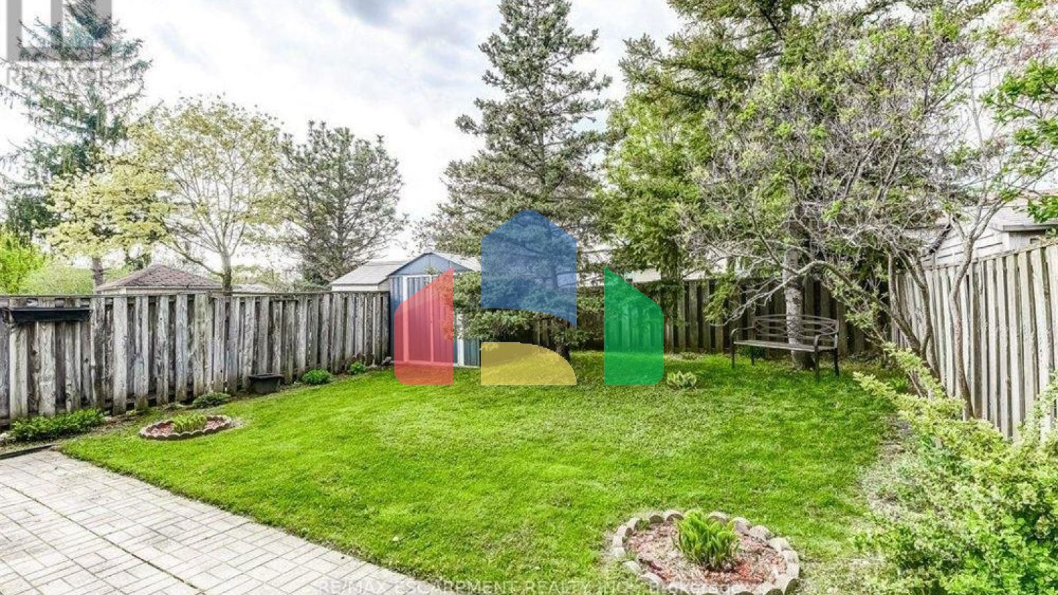 Residential - Single Family Home - Mississauga, Canada - Canada