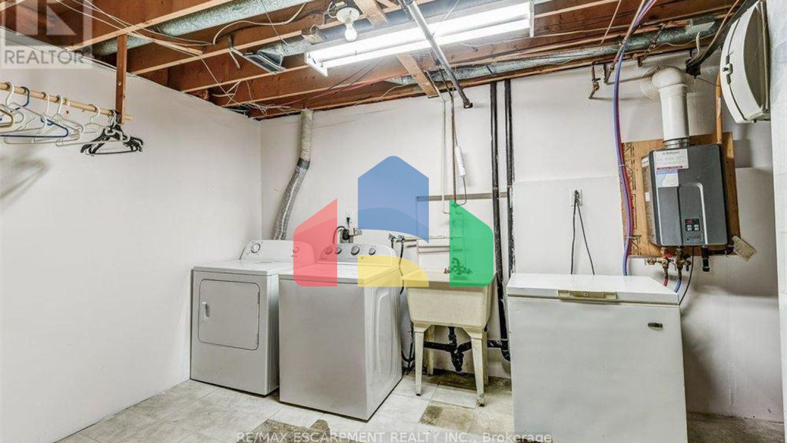 Residential - Single Family Home - Mississauga, Canada - Canada