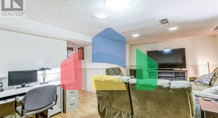 Residential - Single Family Home - Mississauga, Canada - Canada Residential - Single Family Home - Mississauga, Canada - Canada