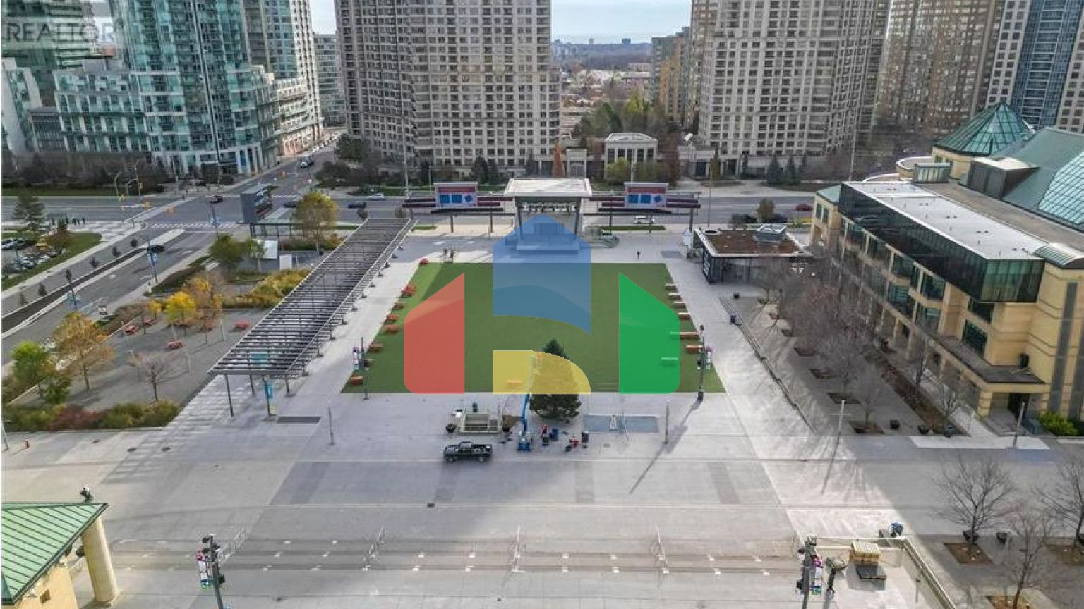 Residential - Single Family Home - Mississauga, Canada - Canada