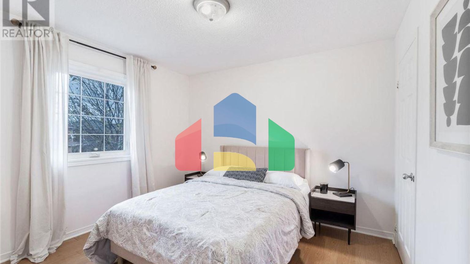 Residential - Single Family Home - Mississauga, Canada - Canada