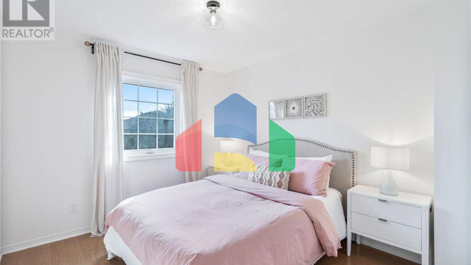 Residential - Single Family Home - Mississauga, Canada - Canada