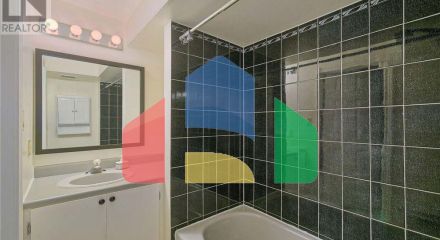 Residential - Single Family Home - Mississauga, Canada - Canada