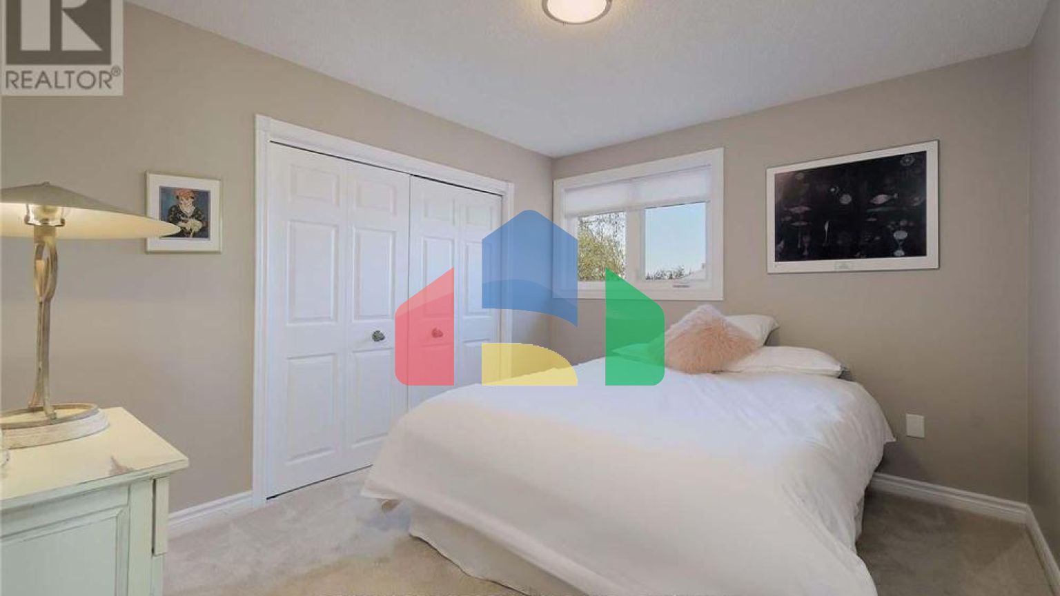 Residential - Single Family Home - Mississauga, Canada - Canada