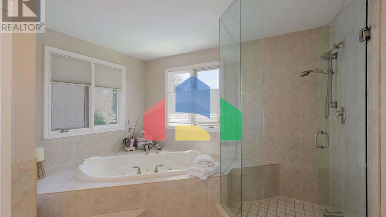 Residential - Single Family Home - Mississauga, Canada - Canada