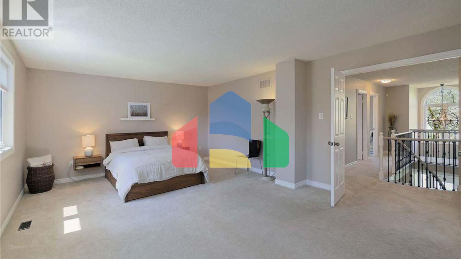 Residential - Single Family Home - Mississauga, Canada - Canada