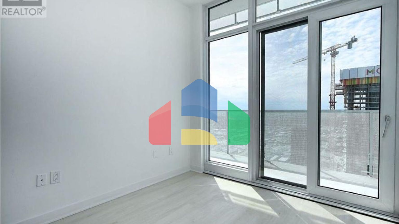 Residential - Condo/Apartment - Mississauga, Canada - Canada