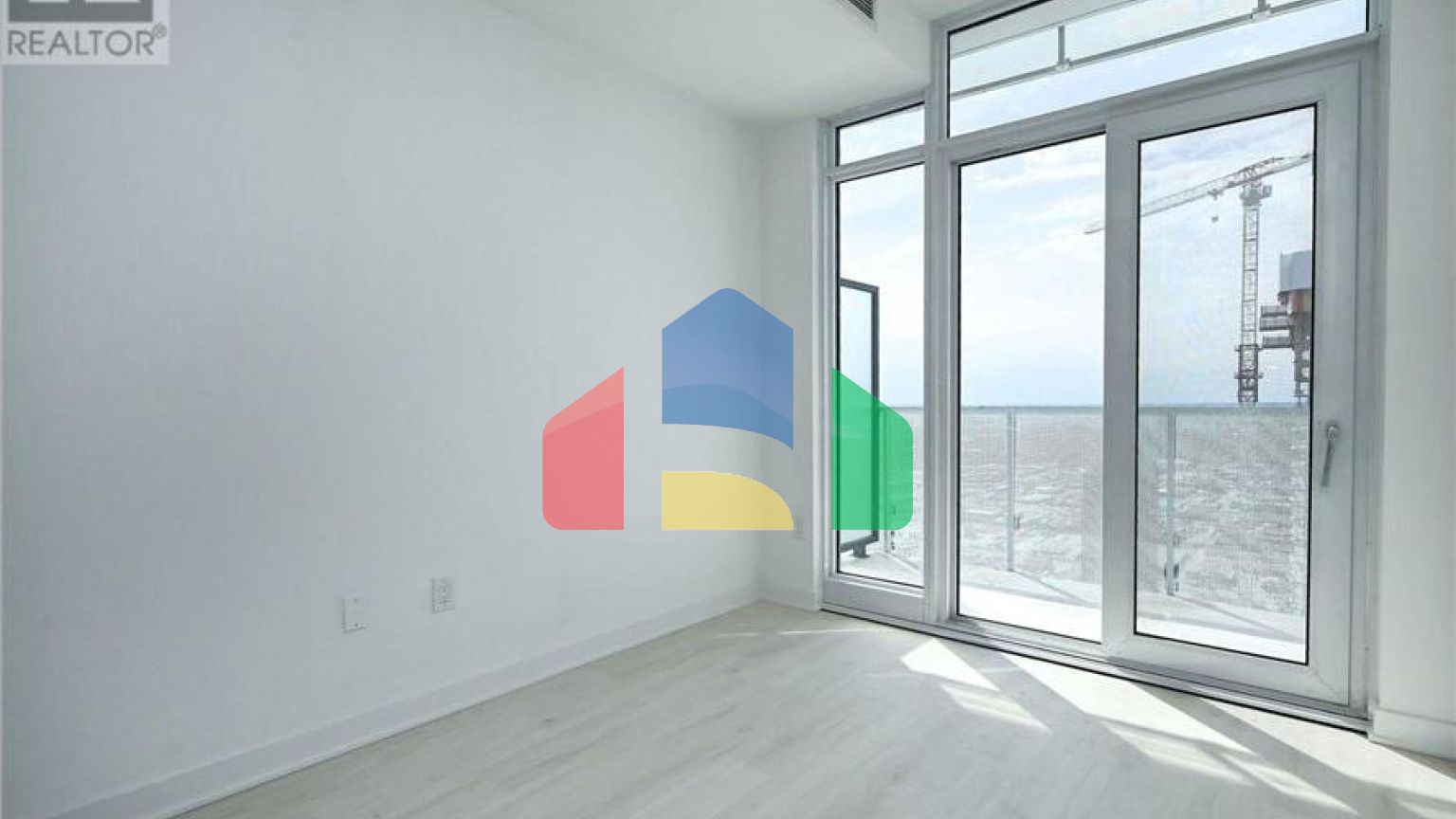 Residential - Condo/Apartment - Mississauga, Canada - Canada