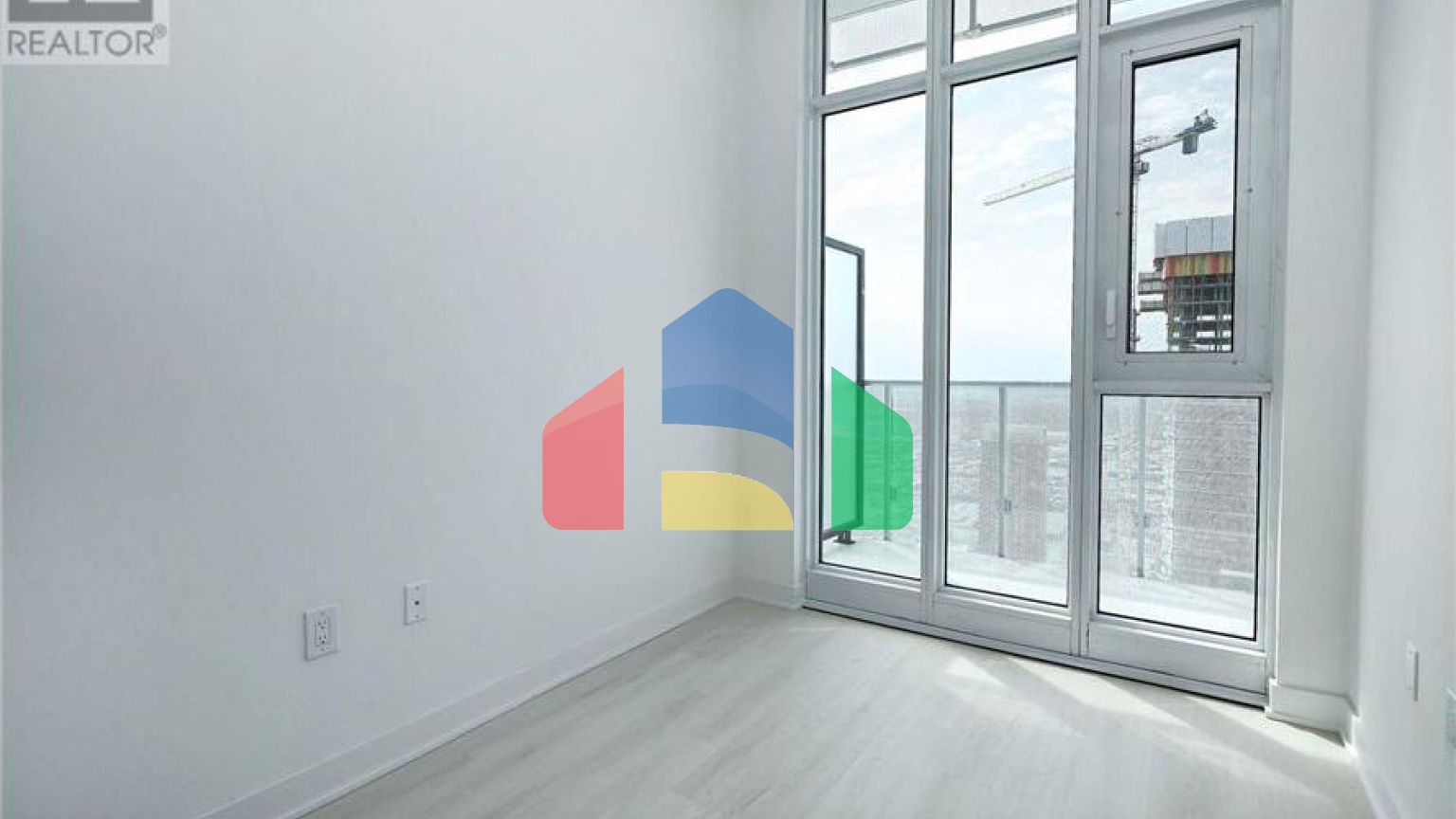 Residential - Condo/Apartment - Mississauga, Canada - Canada