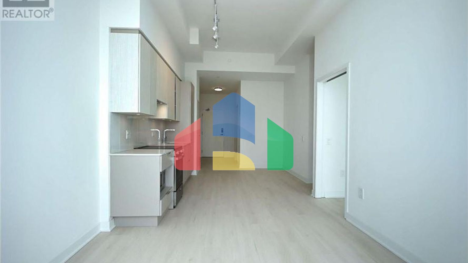 Residential - Condo/Apartment - Mississauga, Canada - Canada