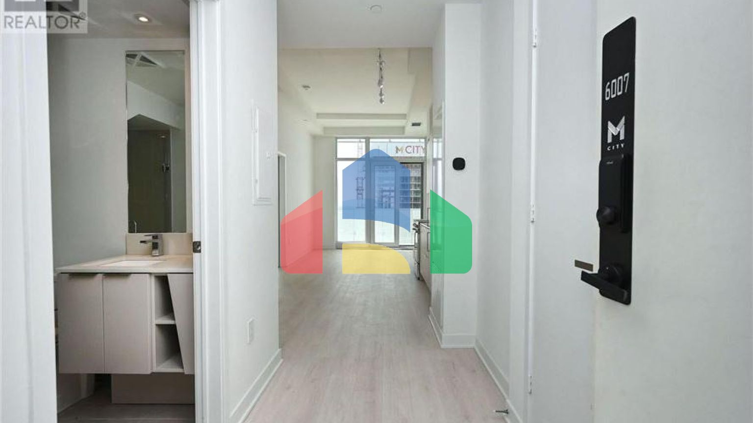 Residential - Condo/Apartment - Mississauga, Canada - Canada