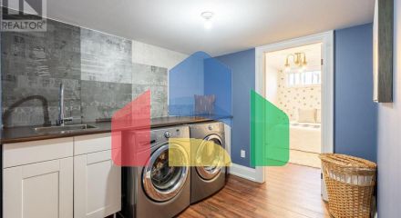 Residential - Single Family Home - Mississauga, Canada - Canada Residential - Single Family Home - Mississauga, Canada - Canada