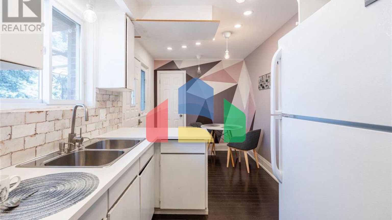 Residential - Single Family Home - Mississauga, Canada - Canada