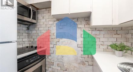 Residential - Single Family Home - Mississauga, Canada - Canada Residential - Single Family Home - Mississauga, Canada - Canada