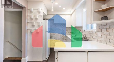 Residential - Single Family Home - Mississauga, Canada - Canada Residential - Single Family Home - Mississauga, Canada - Canada