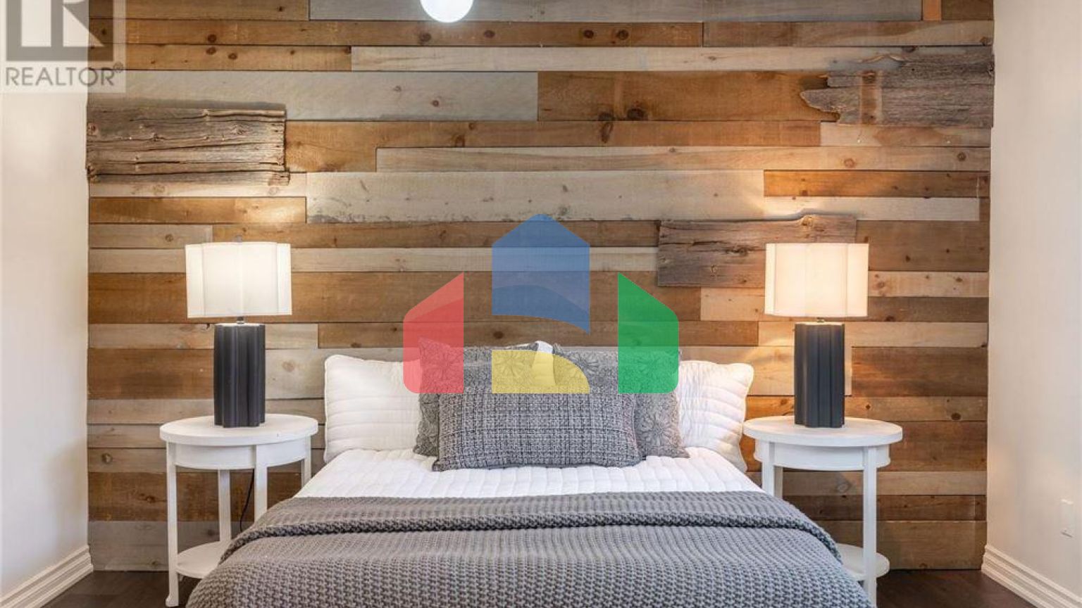 Residential - Single Family Home - Mississauga, Canada - Canada