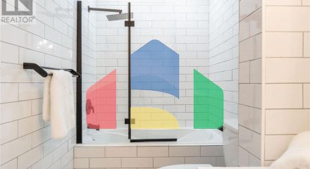 Residential - Single Family Home - Mississauga, Canada - Canada Residential - Single Family Home - Mississauga, Canada - Canada