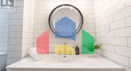 Residential - Single Family Home - Mississauga, Canada - Canada Residential - Single Family Home - Mississauga, Canada - Canada