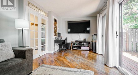 Residential - Condo/Apartment - Mississauga, Canada - Canada
