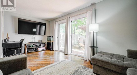 Residential - Condo/Apartment - Mississauga, Canada - Canada