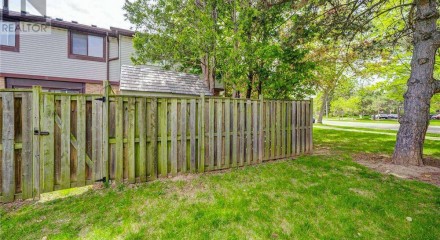 Residential - Condo/Apartment - Mississauga, Canada - Canada