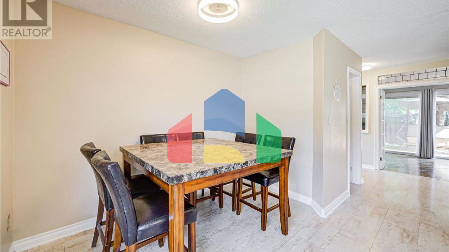 Residential - Condo/Apartment - Mississauga, Canada - Canada