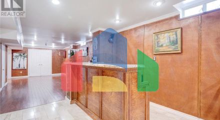 Residential - Single Family Home - Mississauga, Canada - Canada Residential - Single Family Home - Mississauga, Canada - Canada