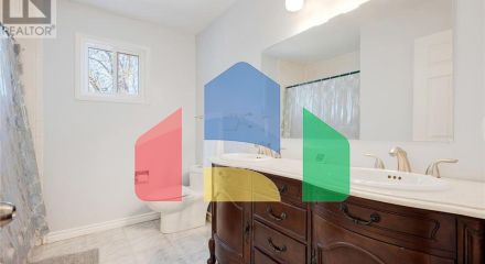 Residential - Single Family Home - Mississauga, Canada - Canada Residential - Single Family Home - Mississauga, Canada - Canada