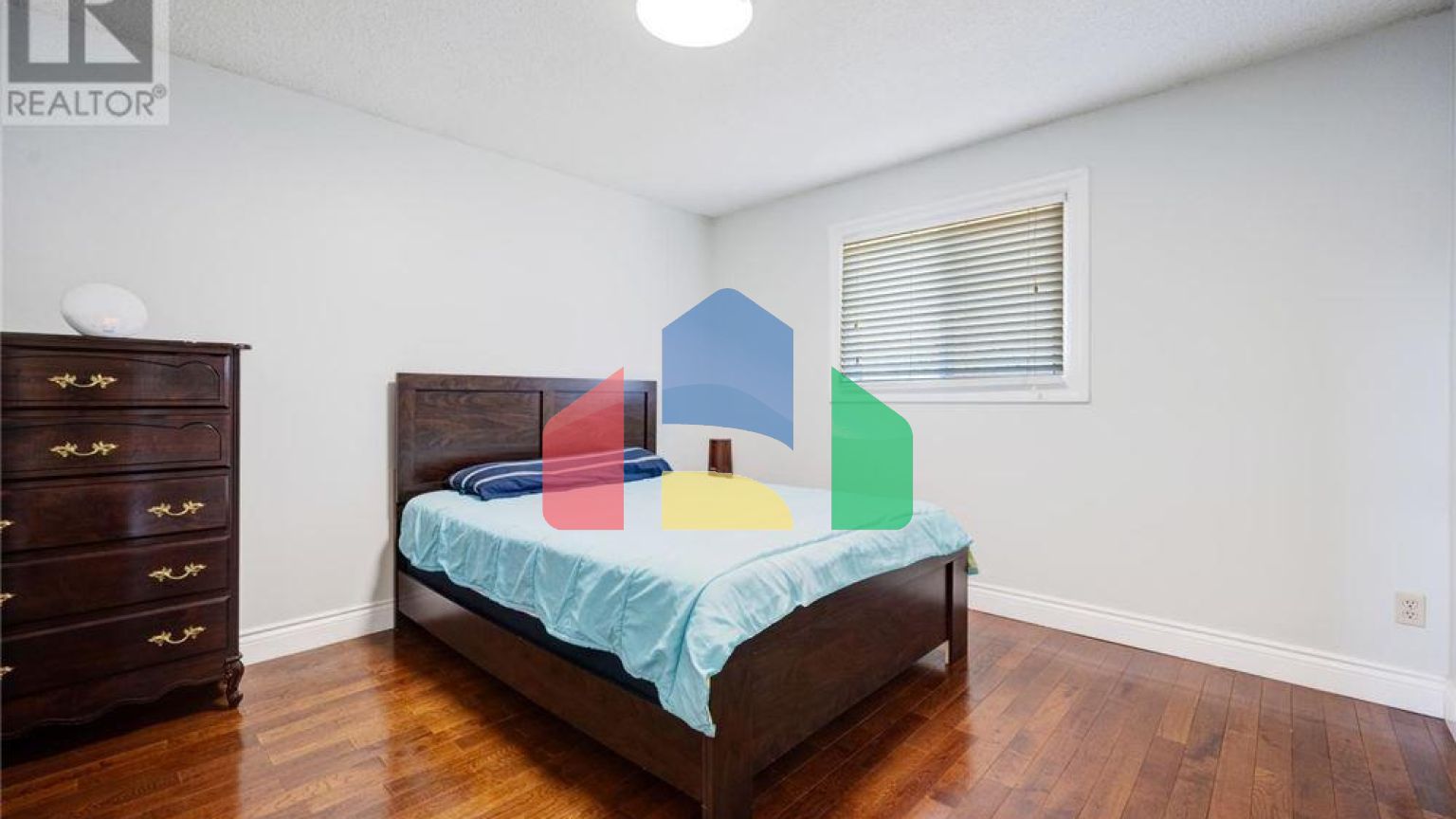 Residential - Single Family Home - Mississauga, Canada - Canada