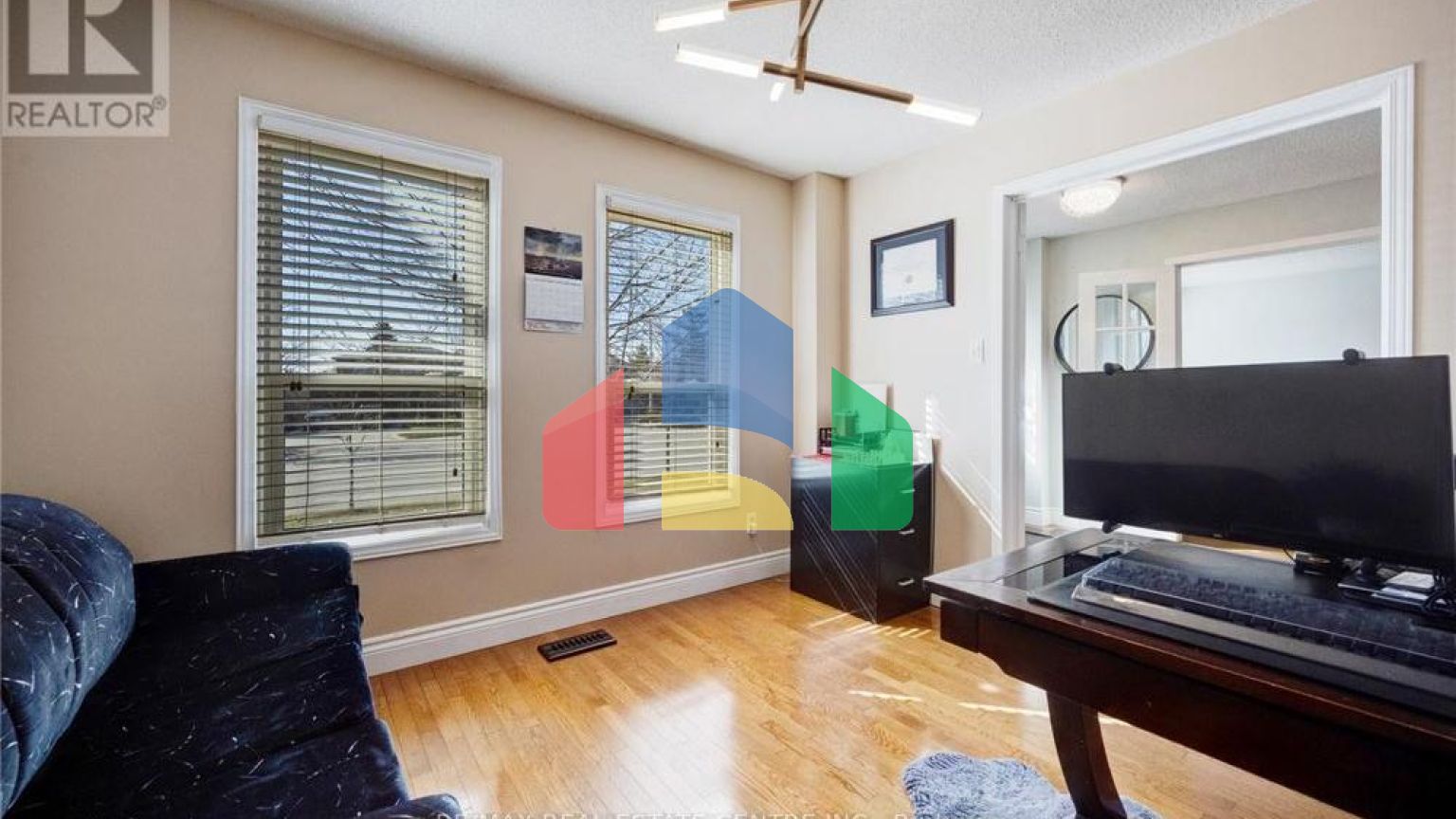 Residential - Single Family Home - Mississauga, Canada - Canada